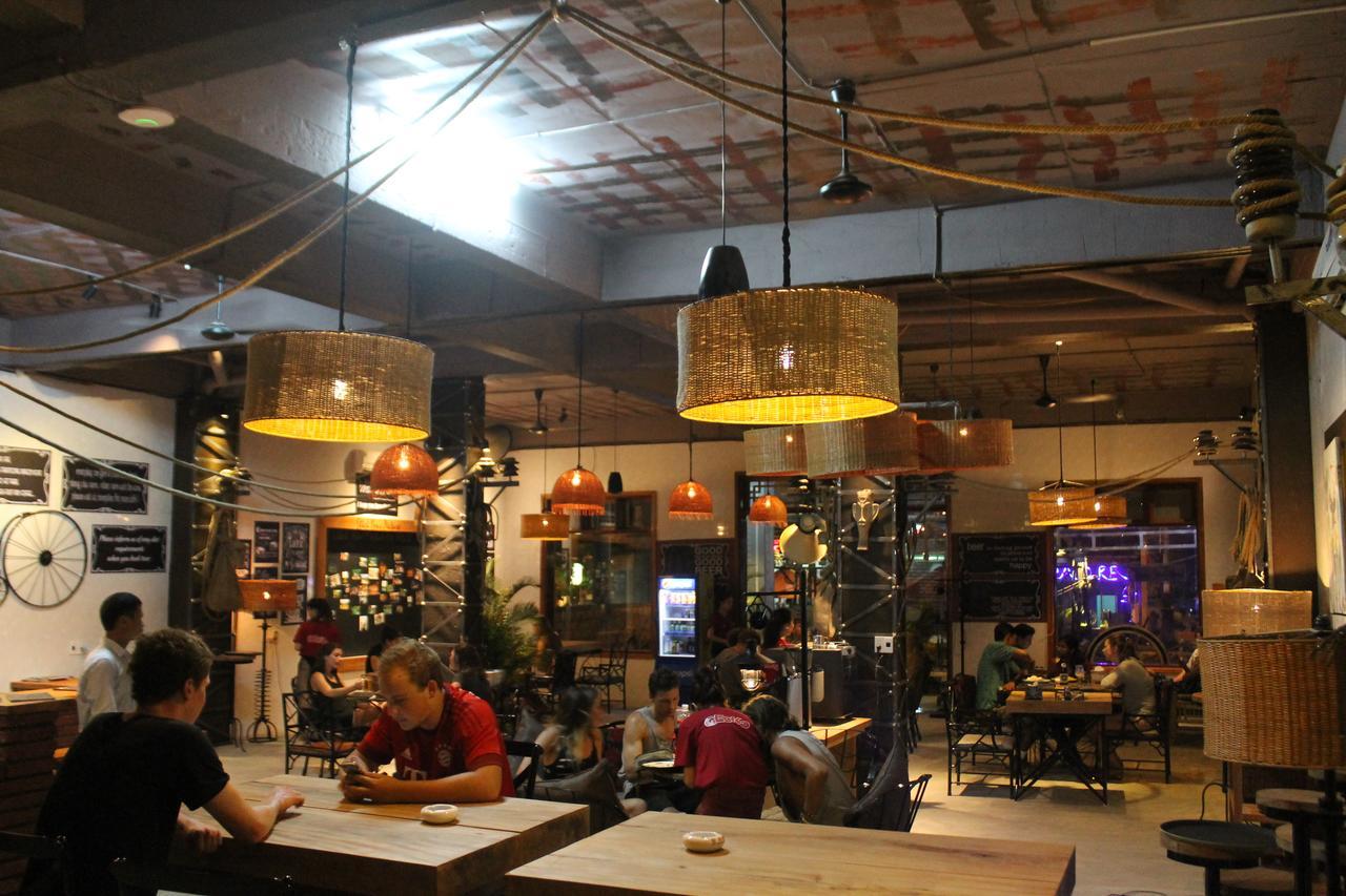 Phong Nha Gecko Hostel Ντονγκ Χόι Εξωτερικό φωτογραφία